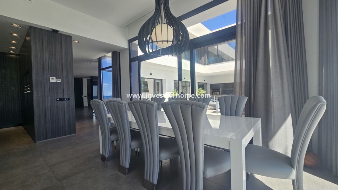 Reventa - Chalet - Orihuela Costa - Costa Blanca