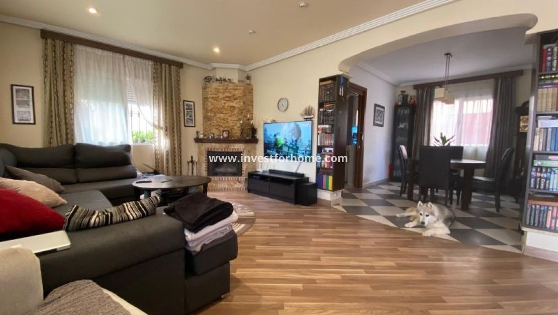 Reventa - Chalet - Orihuela Costa - Costa Blanca