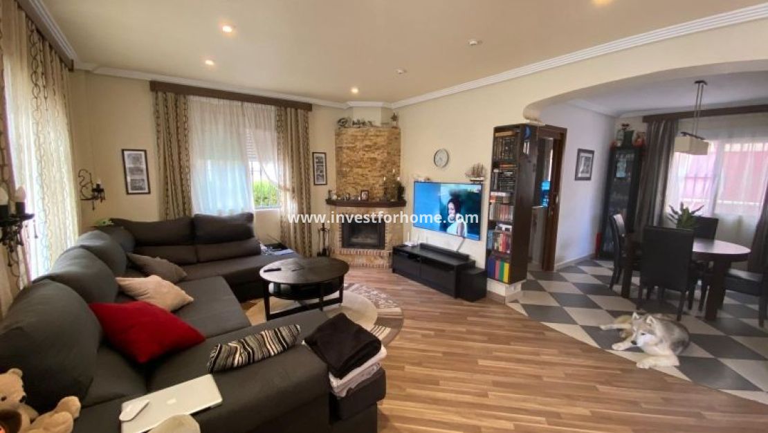 Reventa - Chalet - Orihuela Costa - Costa Blanca