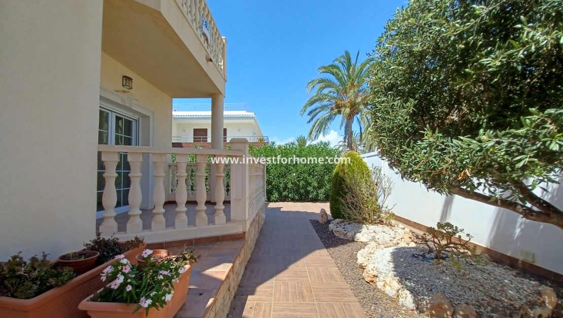 Reventa - Chalet - Orihuela Costa - Costa Blanca