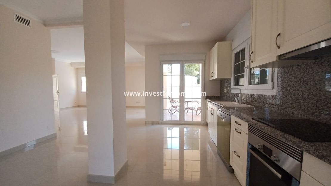 Reventa - Chalet - Orihuela Costa - Costa Blanca