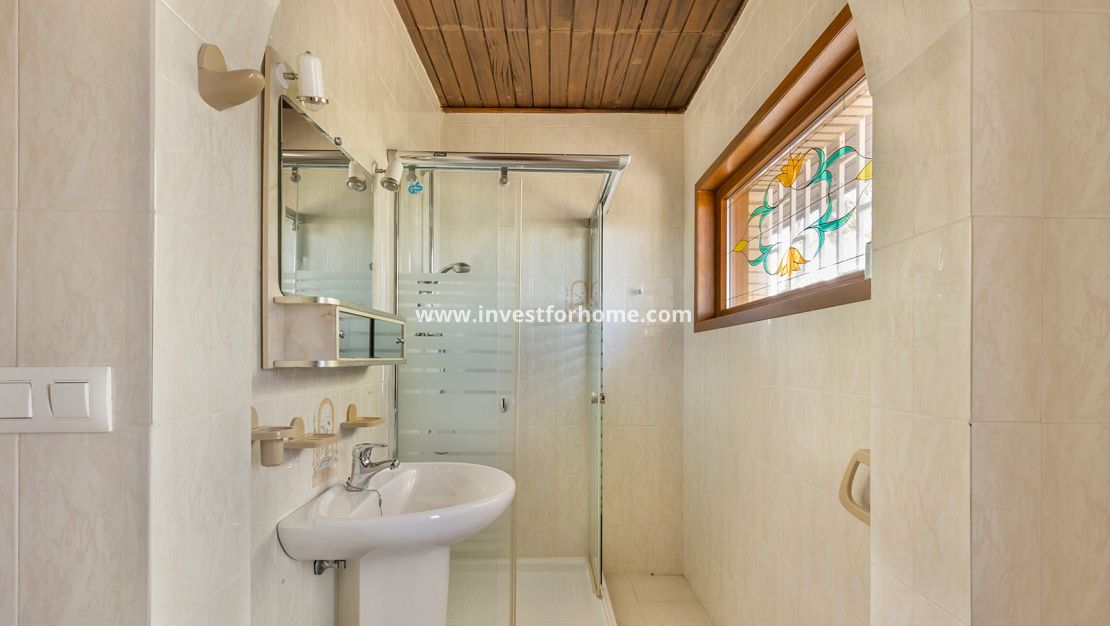 Reventa - Chalet - Orihuela Costa - Costa Blanca