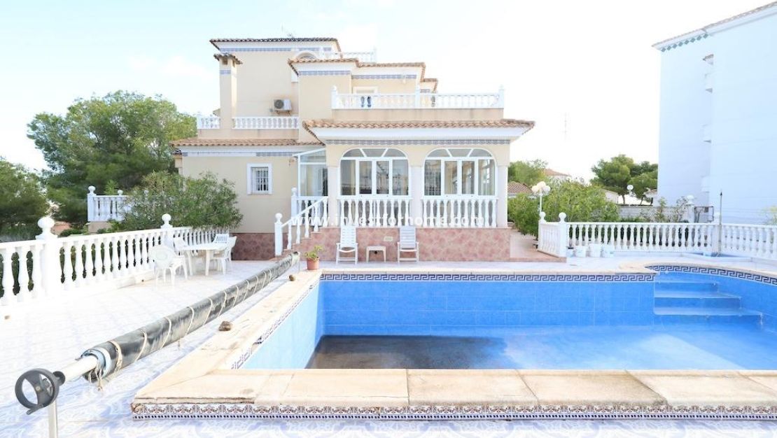 Reventa - Chalet - Orihuela Costa - Costa Blanca