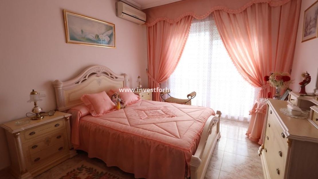 Reventa - Chalet - Orihuela Costa - Costa Blanca