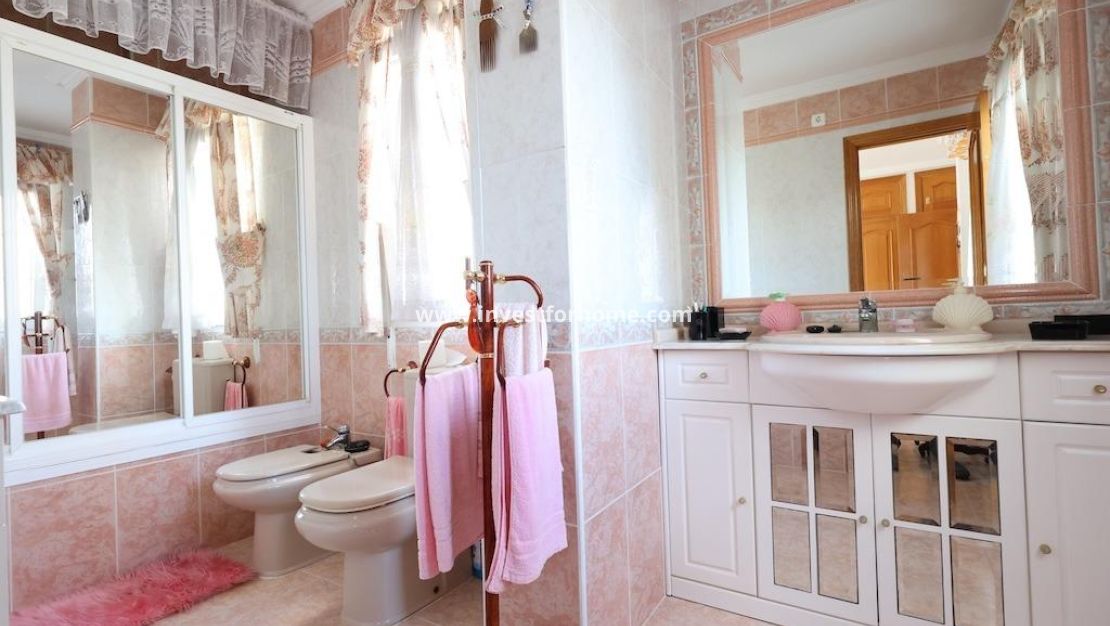 Reventa - Chalet - Orihuela Costa - Costa Blanca