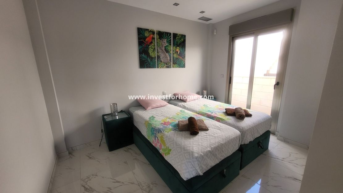 Reventa - Chalet - Orihuela Costa - Costa Blanca