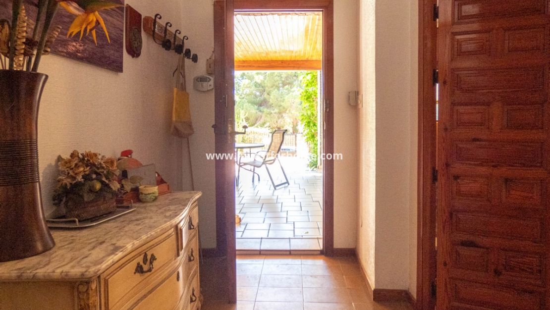 Reventa - Chalet - Orihuela Costa - Costa Blanca