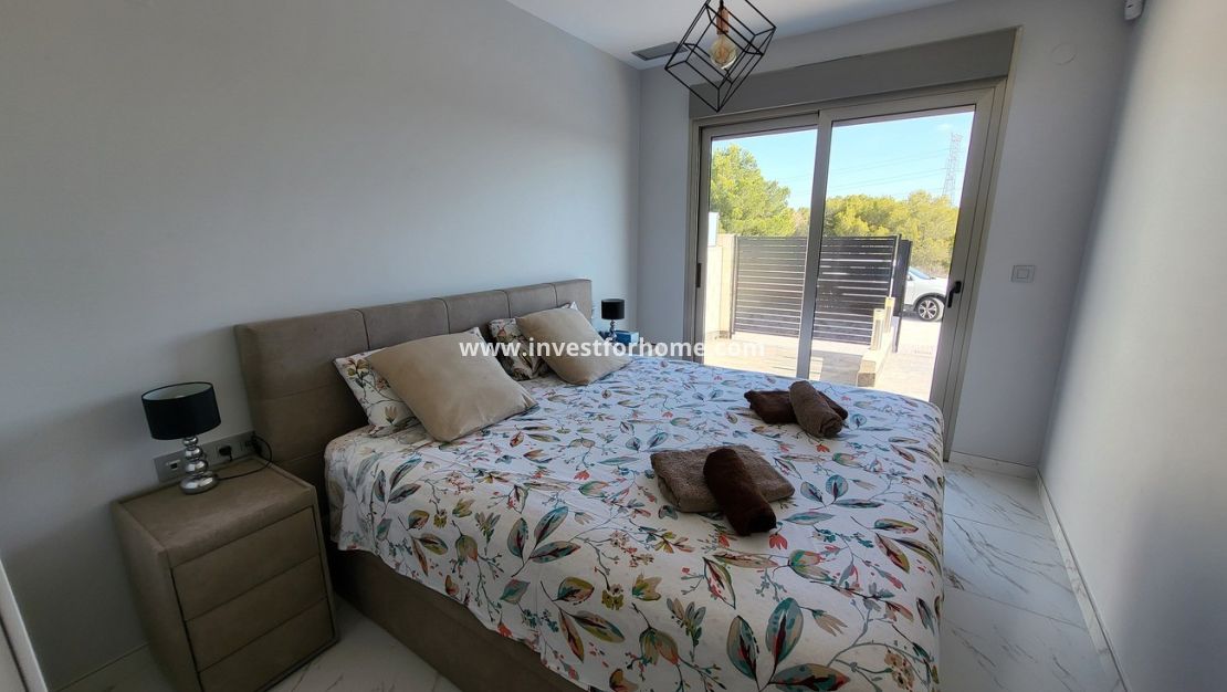 Reventa - Chalet - Orihuela Costa - Costa Blanca