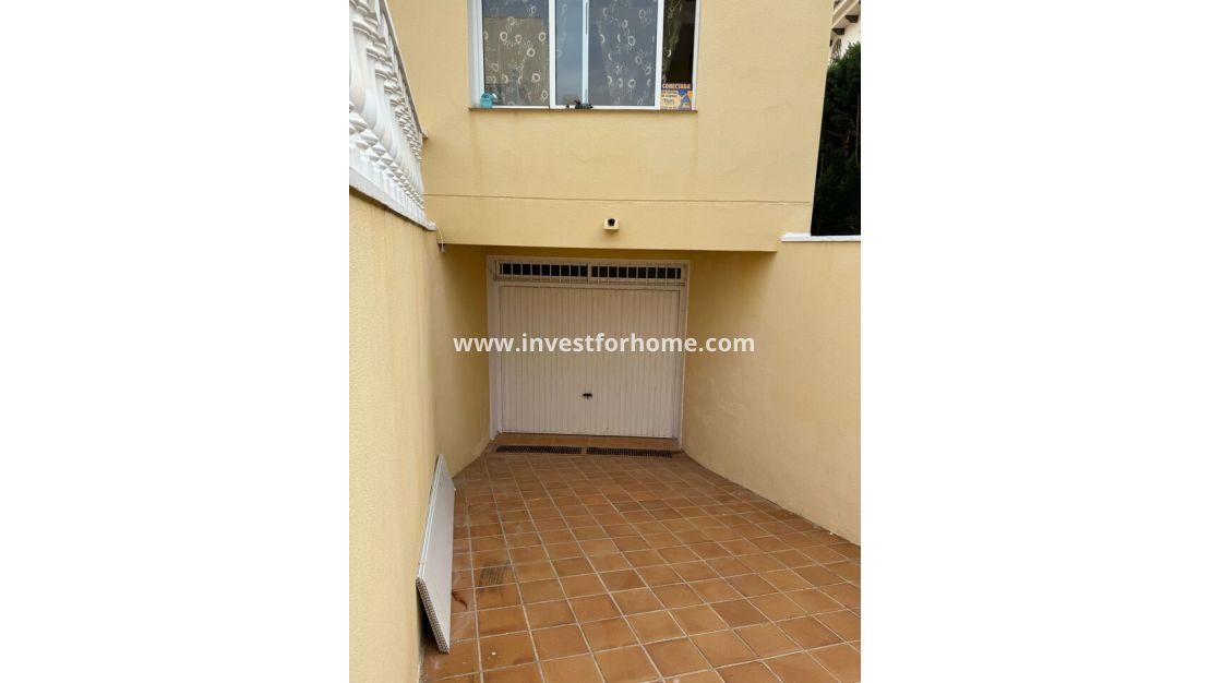 Reventa - Chalet - Orihuela Costa - Costa Blanca