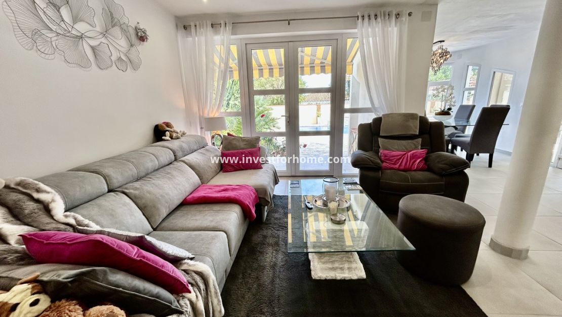 Reventa - Chalet - Orihuela Costa - Costa Blanca