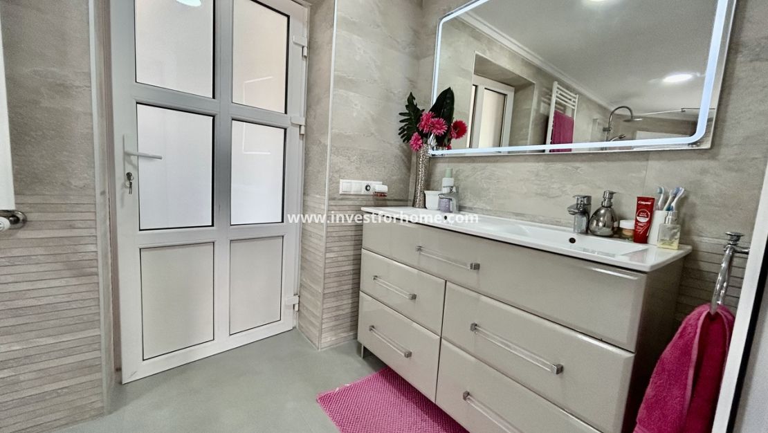 Reventa - Chalet - Orihuela Costa - Costa Blanca