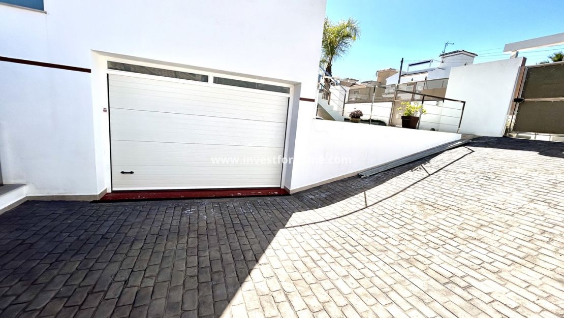 Reventa - Chalet - Orihuela Costa - Costa Blanca