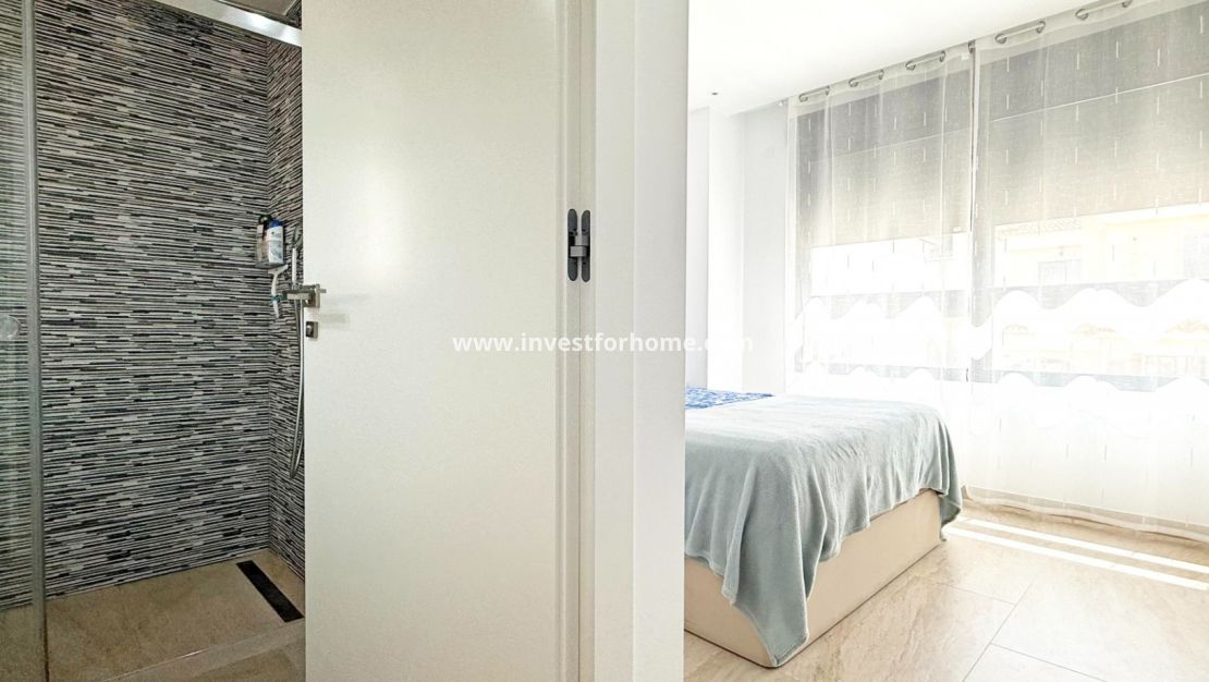 Reventa - Chalet - Orihuela Costa - Costa Blanca