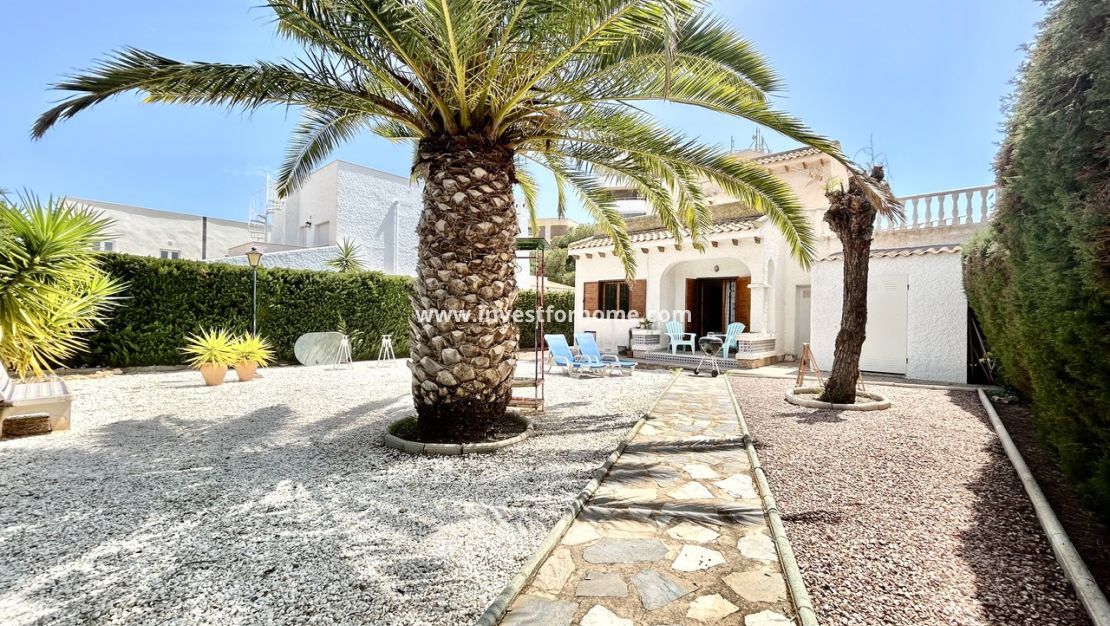Reventa - Chalet - Orihuela Costa - Costa Blanca