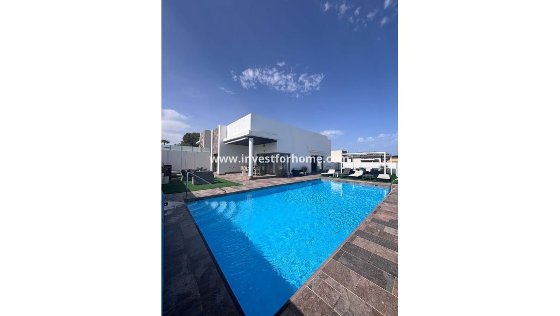 Reventa - Chalet - Orihuela Costa - Costa Blanca