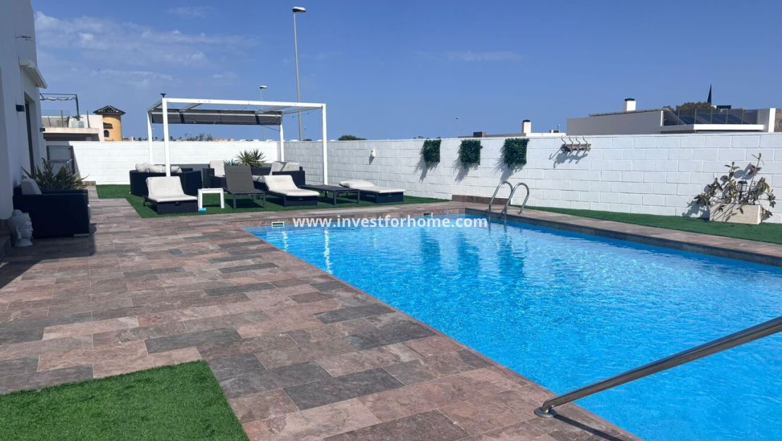 Reventa - Chalet - Orihuela Costa - Costa Blanca