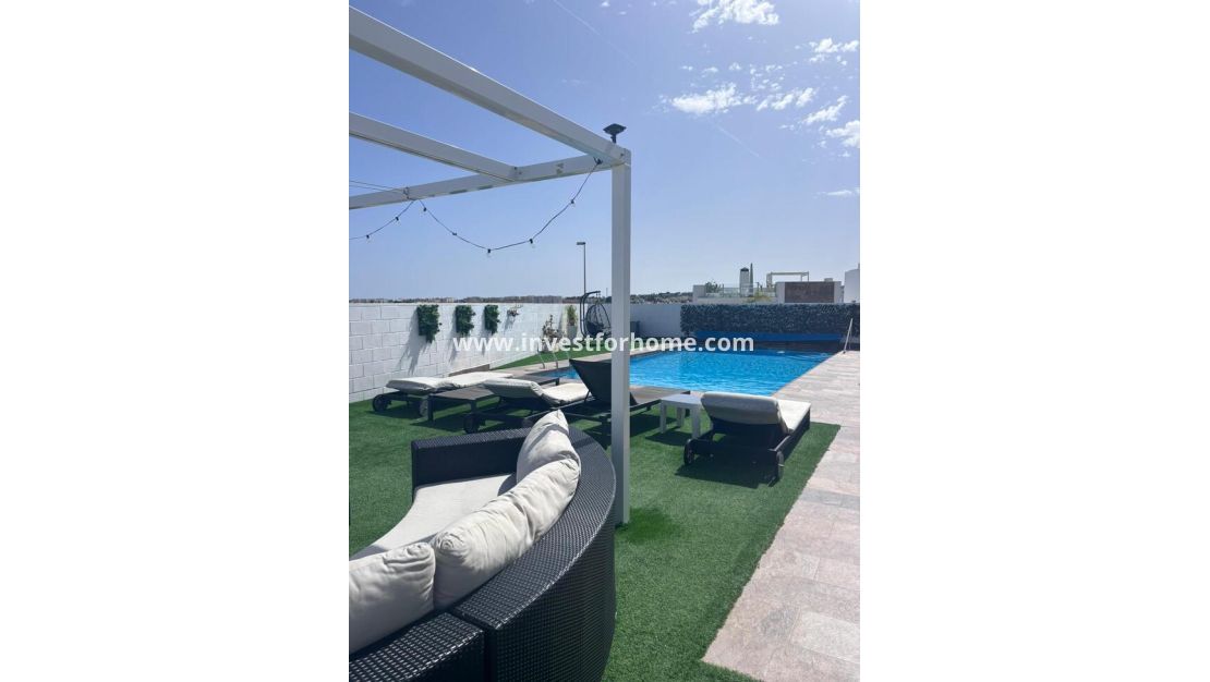 Reventa - Chalet - Orihuela Costa - Costa Blanca