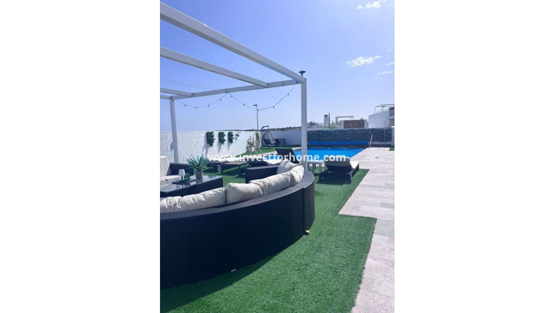 Reventa - Chalet - Orihuela Costa - Costa Blanca