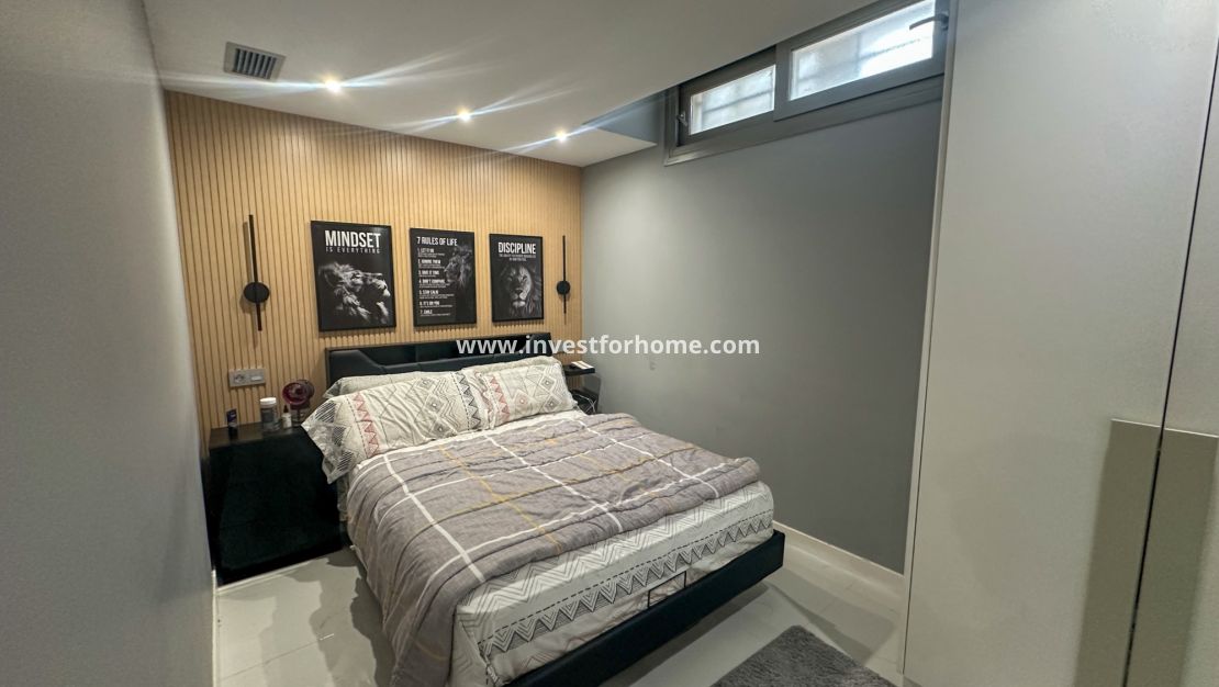 Reventa - Chalet - Orihuela Costa - Costa Blanca