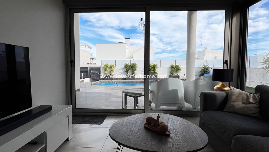 Reventa - Chalet - Orihuela Costa - Costa Blanca