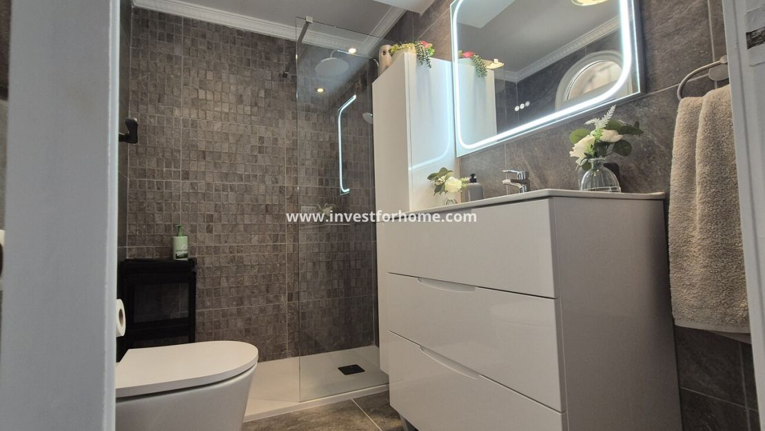 Reventa - Chalet - Orihuela Costa - Costa Blanca