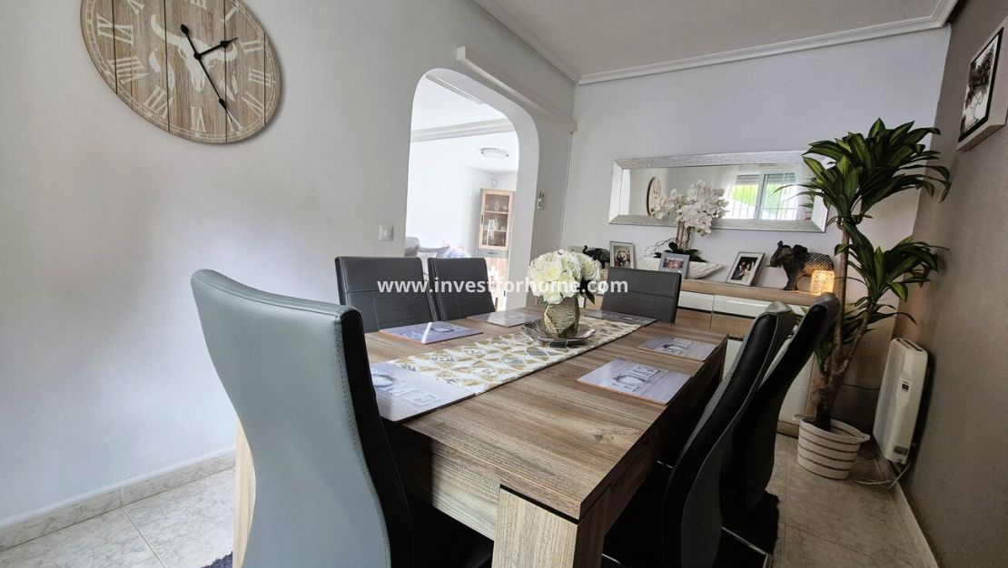 Reventa - Chalet - Orihuela Costa - Costa Blanca