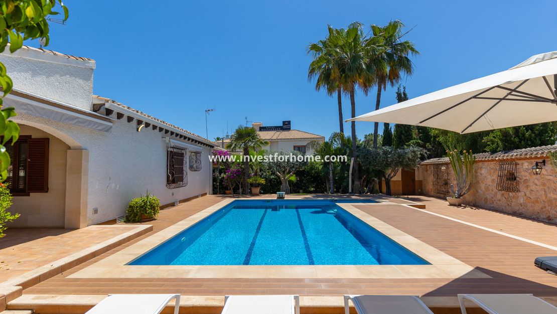Reventa - Chalet - Orihuela Costa - Costa Blanca