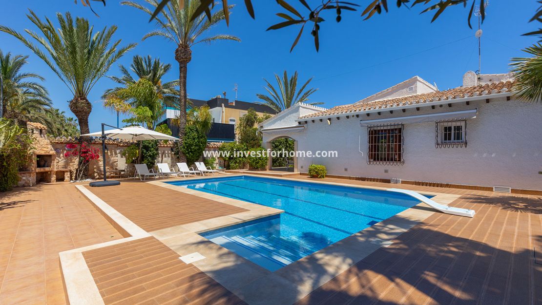 Reventa - Chalet - Orihuela Costa - Costa Blanca