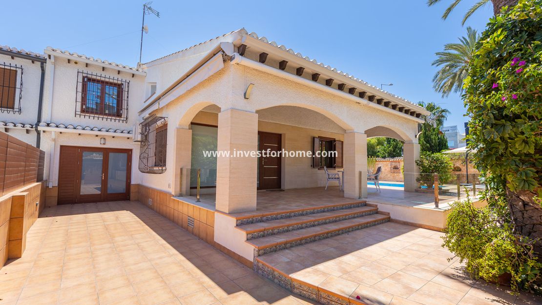 Reventa - Chalet - Orihuela Costa - Costa Blanca