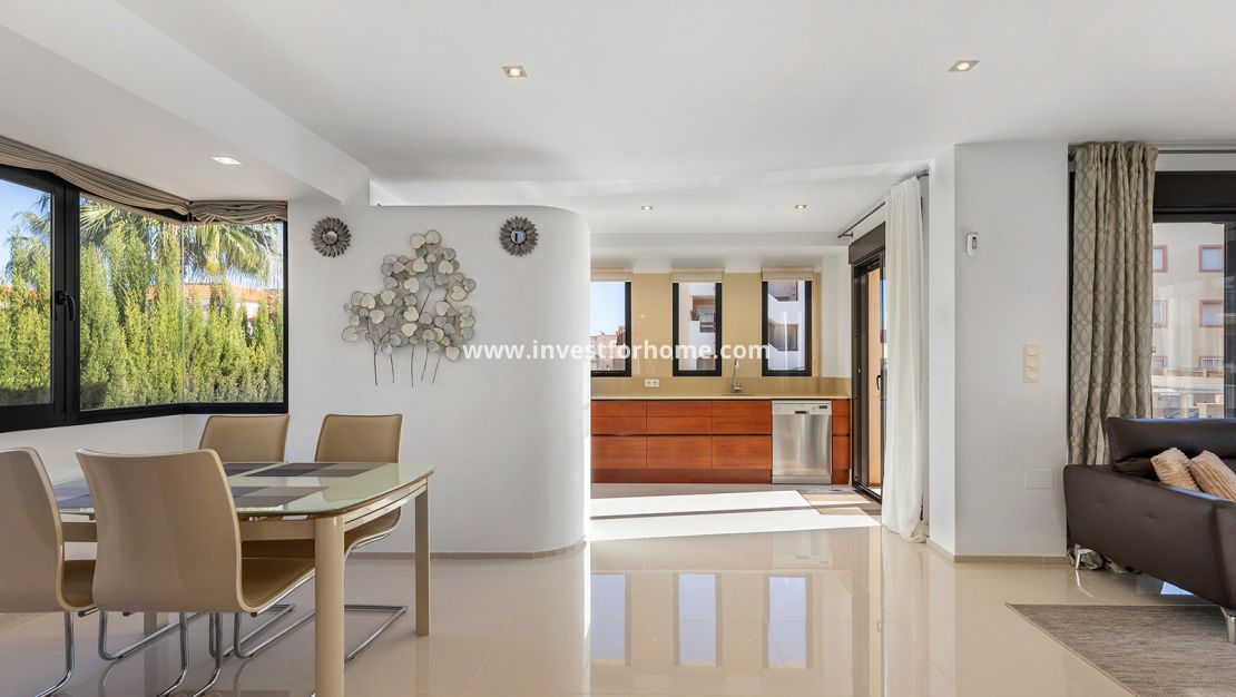 Reventa - Chalet - Orihuela Costa - Costa Blanca
