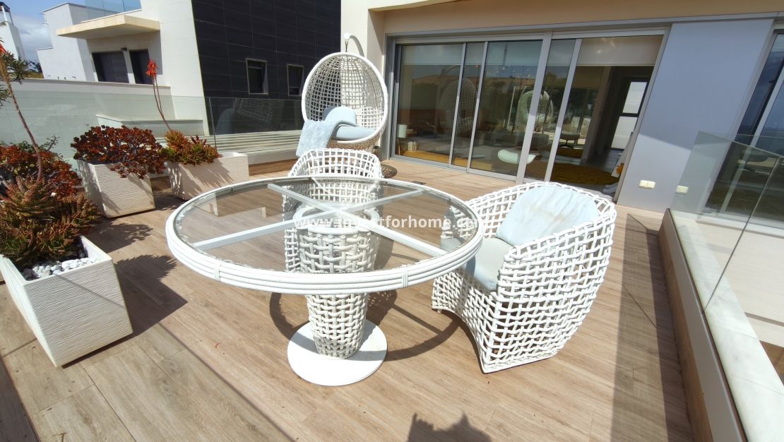 Reventa - Chalet - Orihuela Costa - Costa Blanca