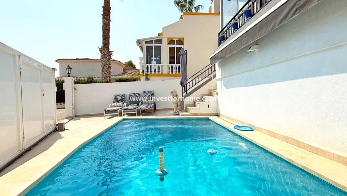 Reventa - Chalet - Orihuela Costa - Costa Blanca