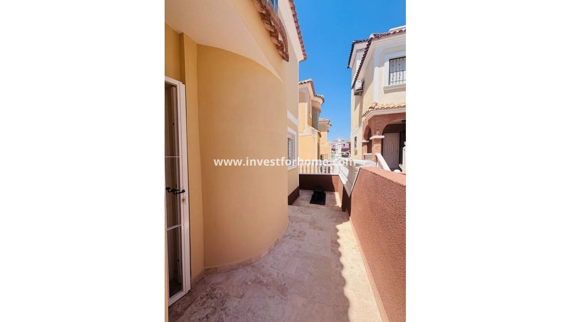 Reventa - Chalet - Orihuela Costa - Costa Blanca