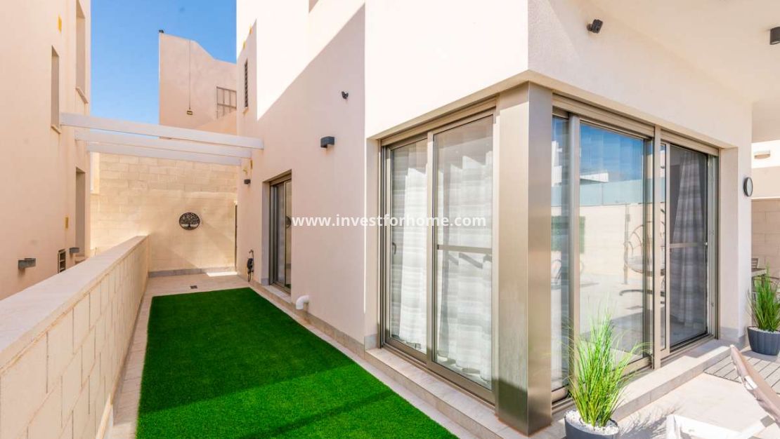 Reventa - Chalet - Orihuela Costa - Costa Blanca