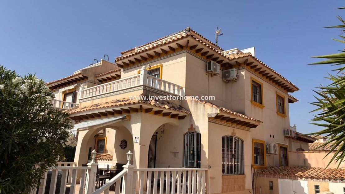 Reventa - Chalet - Orihuela Costa - Costa Blanca