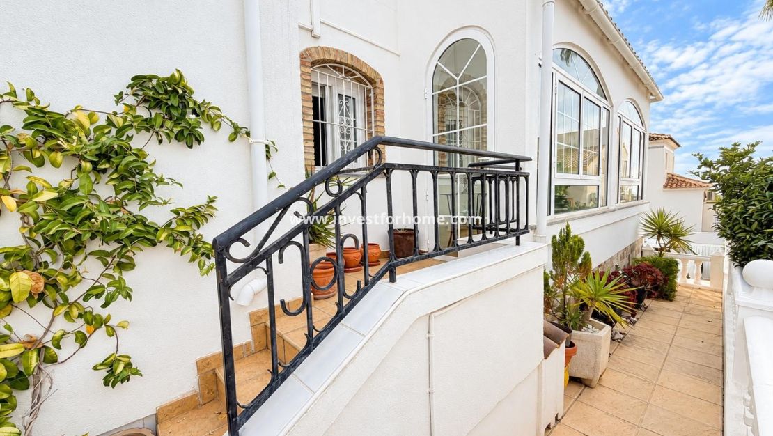 Reventa - Chalet - Orihuela Costa - Costa Blanca