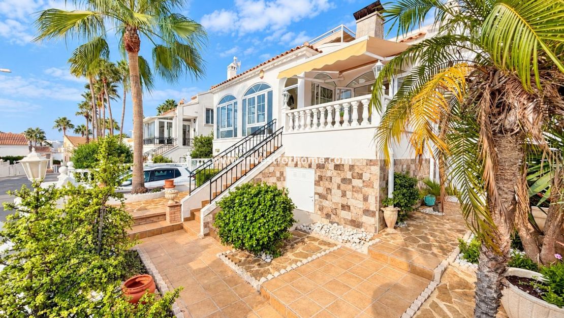 Reventa - Chalet - Orihuela Costa - Costa Blanca
