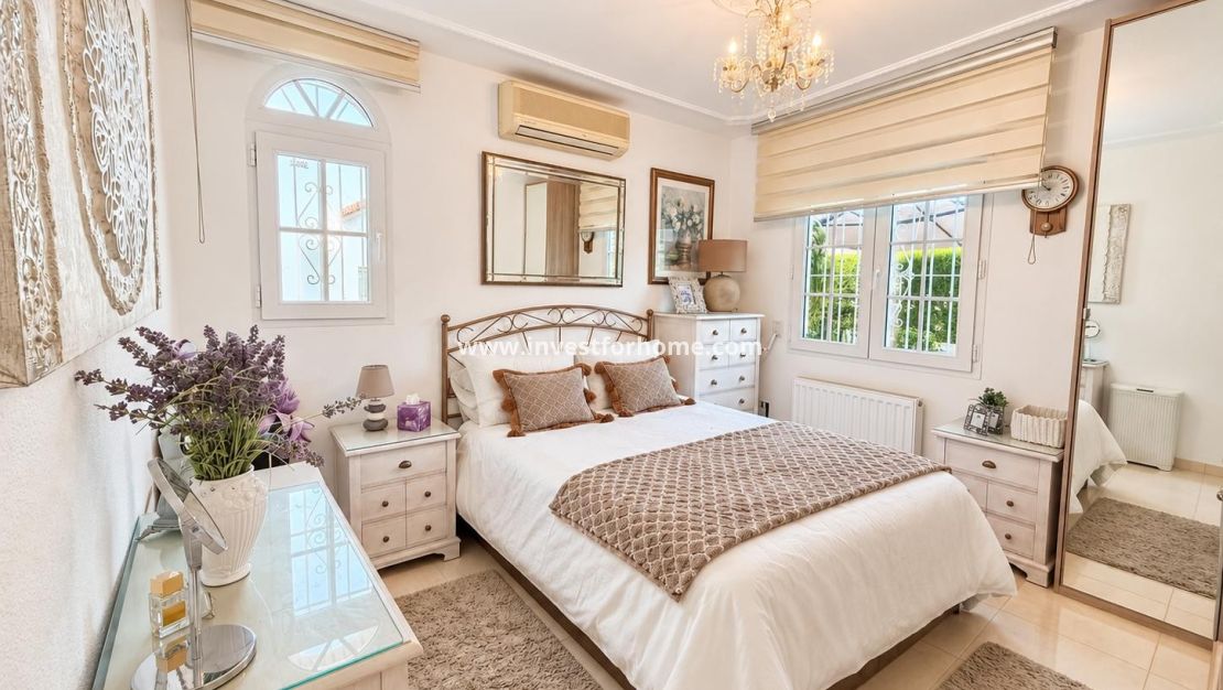 Reventa - Chalet - Orihuela Costa - Costa Blanca