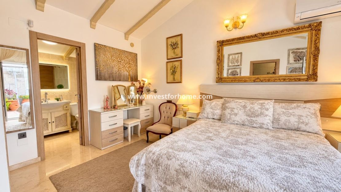 Reventa - Chalet - Orihuela Costa - Costa Blanca