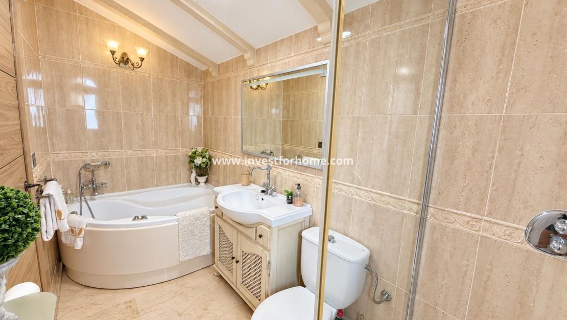 Reventa - Chalet - Orihuela Costa - Costa Blanca