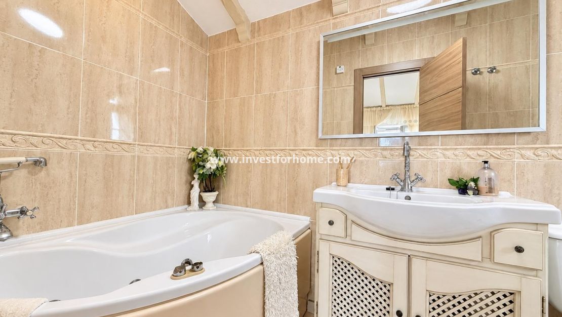 Reventa - Chalet - Orihuela Costa - Costa Blanca