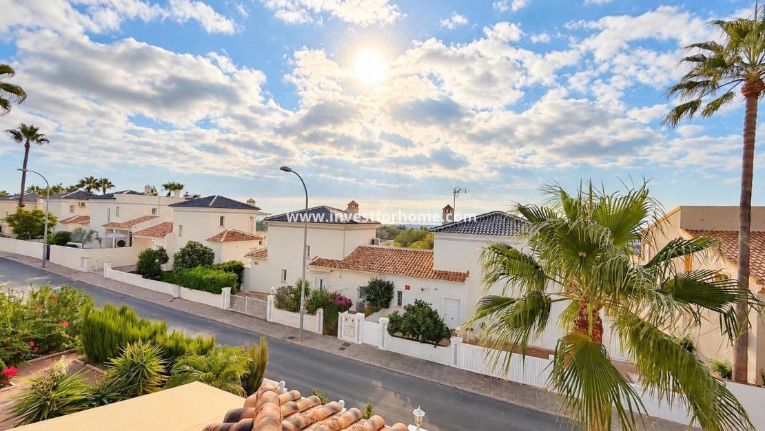 Reventa - Chalet - Orihuela Costa - Costa Blanca