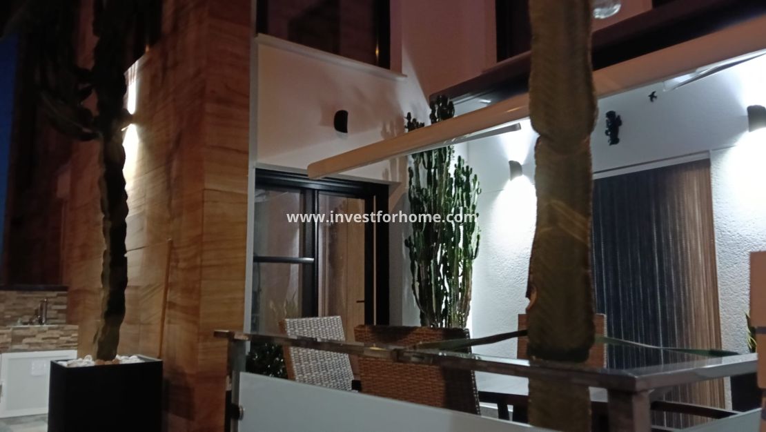 Reventa - Chalet - Orihuela Costa - Costa Blanca