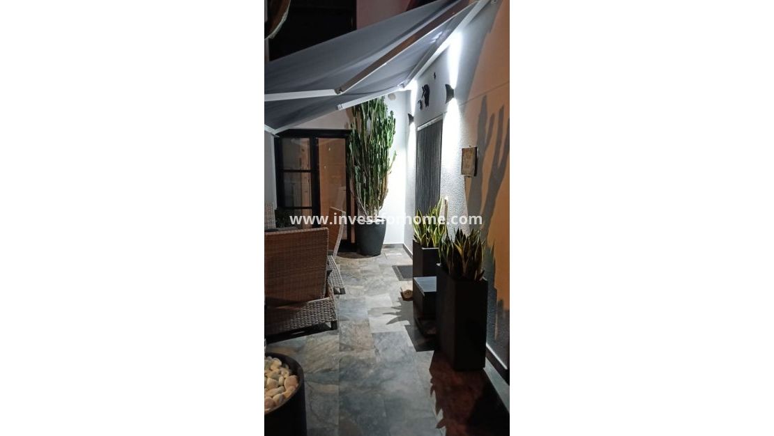Reventa - Chalet - Orihuela Costa - Costa Blanca