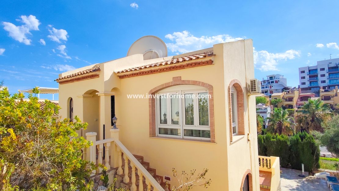 Reventa - Chalet - Orihuela Costa - Costa Blanca