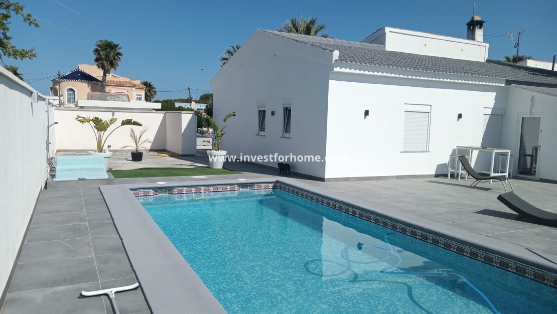 Reventa - Chalet - Orihuela Costa - Costa Blanca