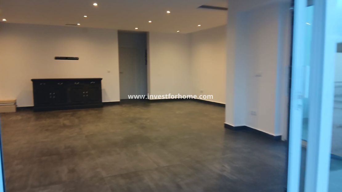 Reventa - Chalet - Orihuela Costa - Costa Blanca