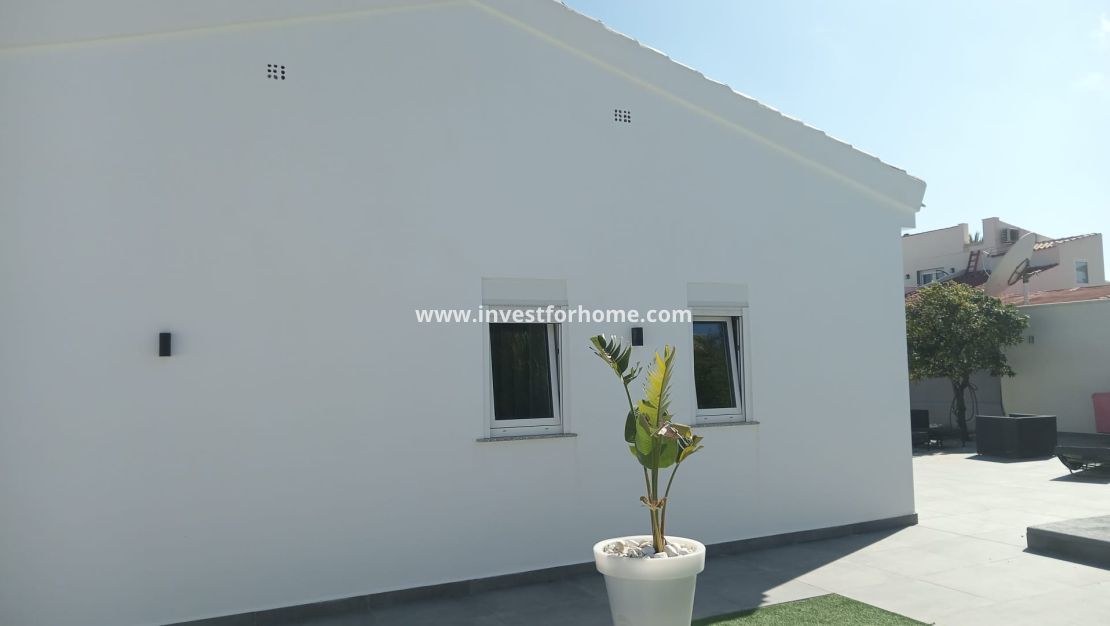 Reventa - Chalet - Orihuela Costa - Costa Blanca