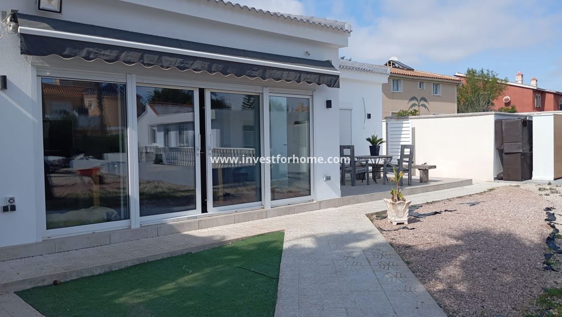 Reventa - Chalet - Orihuela Costa - Costa Blanca