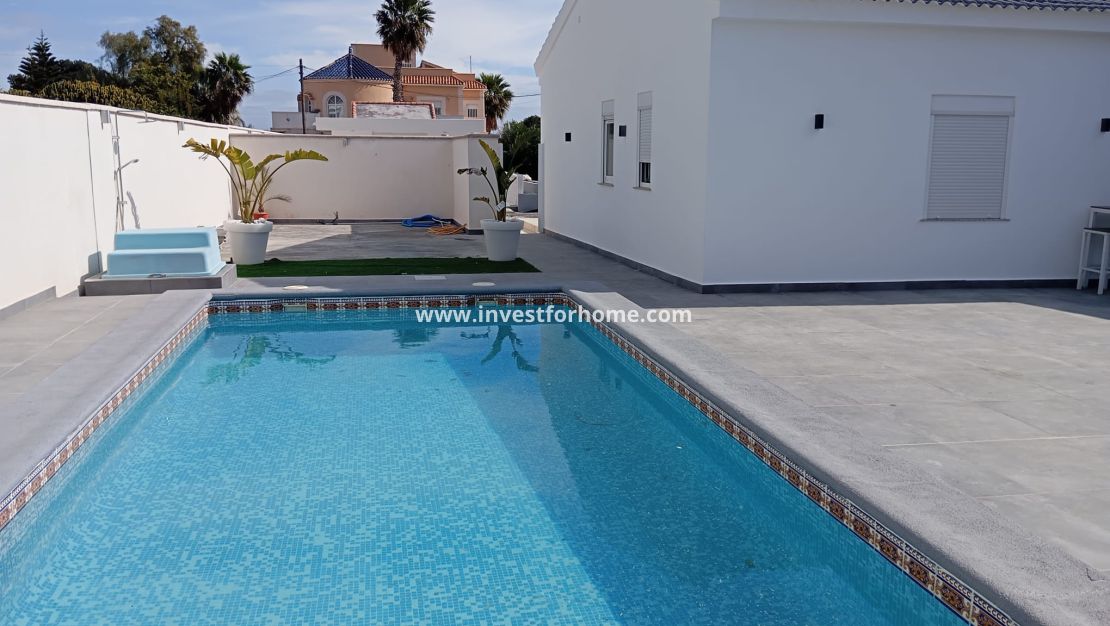 Reventa - Chalet - Orihuela Costa - Costa Blanca